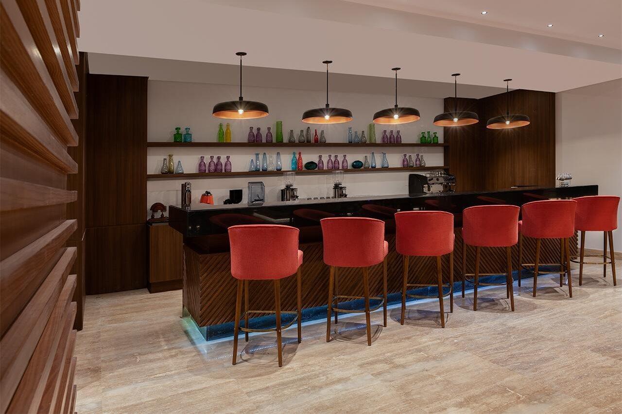 Crystal Inn Hotel - Alamein (Adults Only) 엘 알라메인 외부 사진 The bar at the lounge