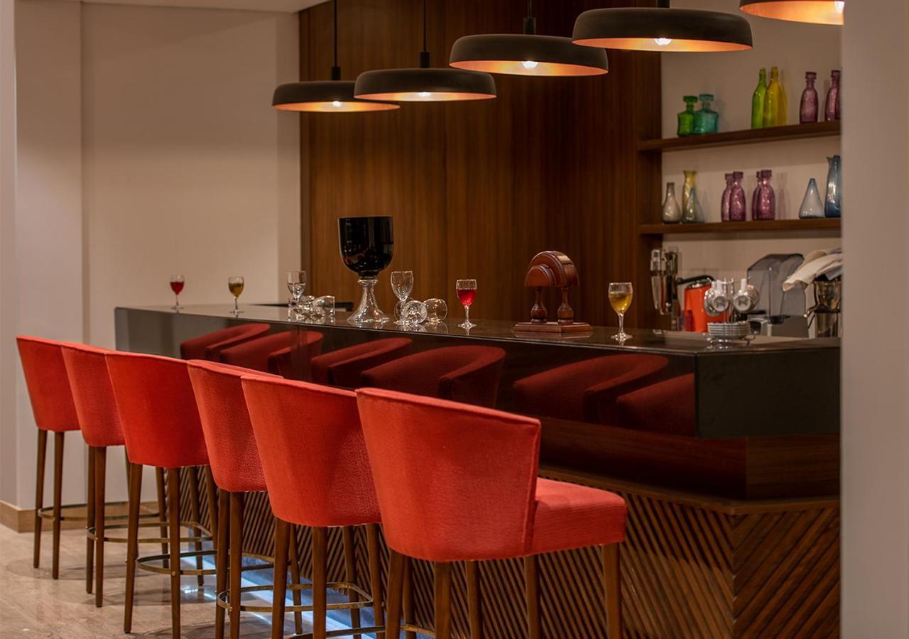 Crystal Inn Hotel - Alamein (Adults Only) 엘 알라메인 외부 사진 The bar at the 1907